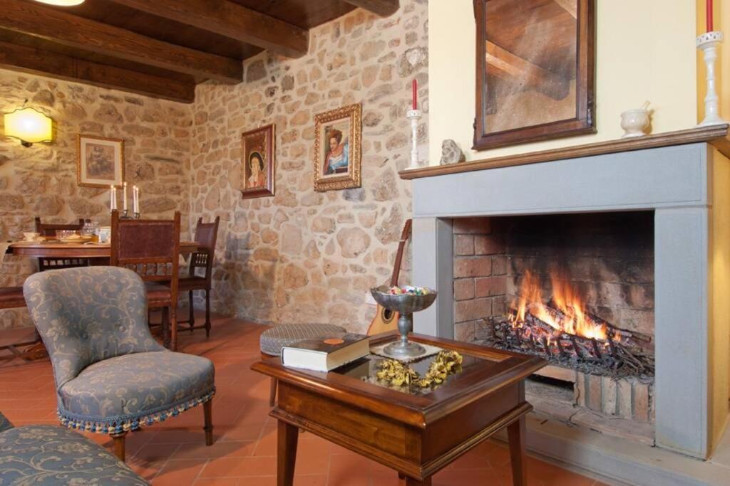 Villa Liz Tuscany, Private Pool, Hot Tub, Property Fenced, Pets Allowed Poppi Εξωτερικό φωτογραφία